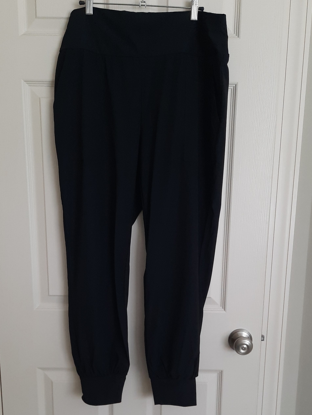 HALARA Black Track Joggers